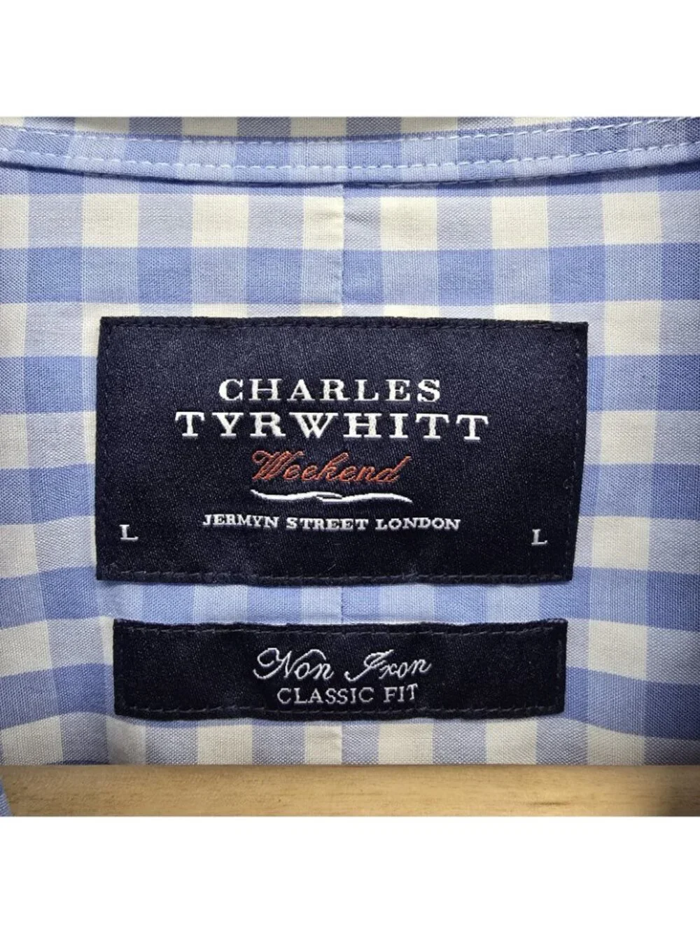 Charles Tyrwhitt Weekend Button Down Dress Shirt Sz L Non-Iron Classic Fit Blue